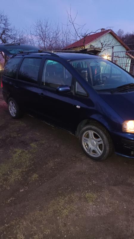 Seat Alhambra 1.9ТДИ - изображение 8