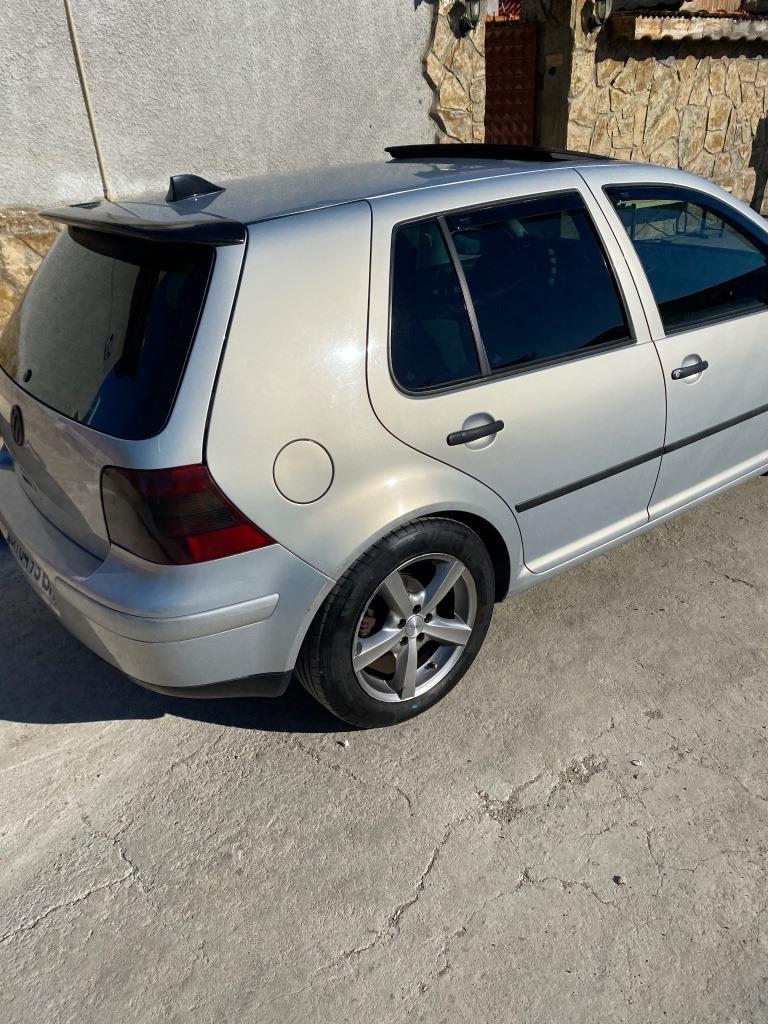 VW Golf 1.9 - изображение 7