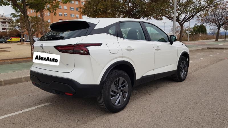 Nissan Qashqai 1.3 DIGT MHEV  - изображение 8