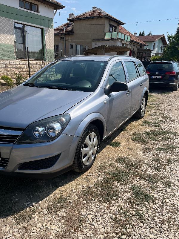 Opel Astra 1.3 - изображение 2