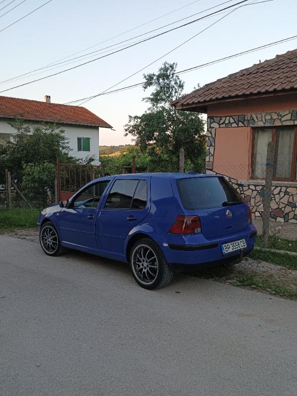 VW Golf 1.9 - изображение 2