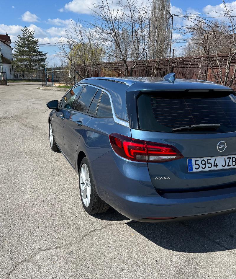 Opel Astra 1.4 TURBO 6ск - изображение 7