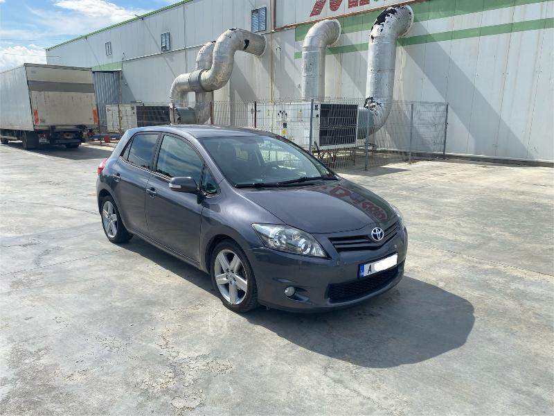 Toyota Auris 1.4 D4D - изображение 7