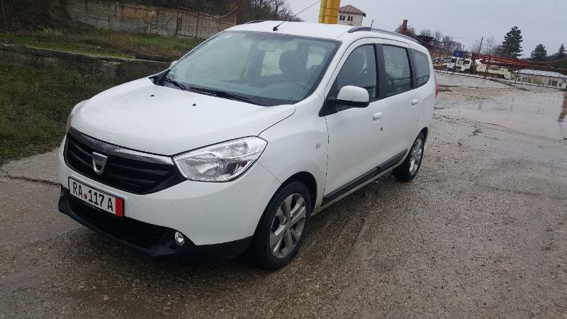 Dacia Lodgy 1.2i - изображение 4