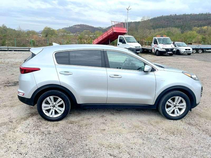 Kia Sportage 2400 кубика - изображение 4