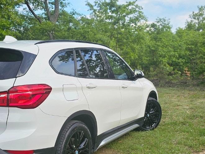 BMW X1  - изображение 8