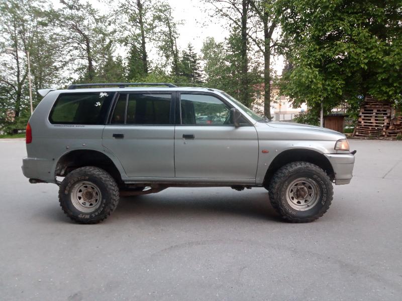 Mitsubishi Pajero sport 3.0 V6 - изображение 2