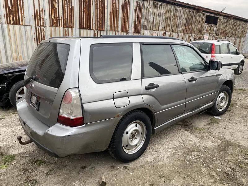 Subaru Forester 2.0X SG - изображение 3