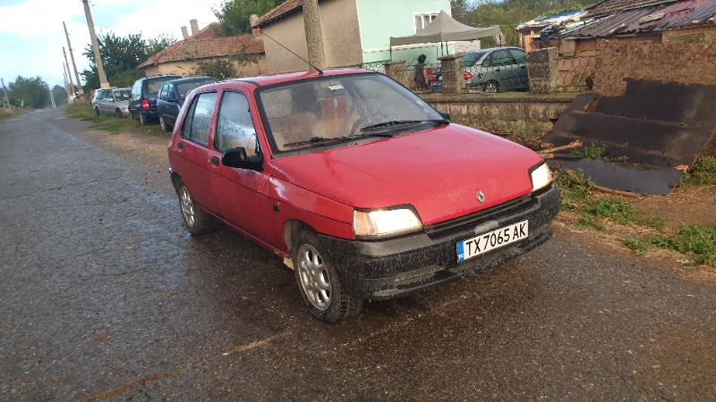 Renault Clio 1.2 - изображение 4