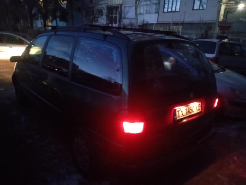 VW Sharan 1.9 TDI - изображение 4