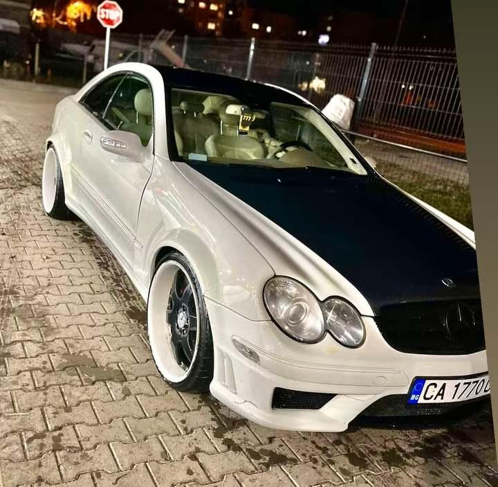 Mercedes-Benz CLK 3.5 - изображение 1