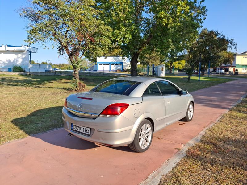 Opel Astra H Twintop - изображение 7