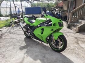 Kawasaki Ninja ZX7R