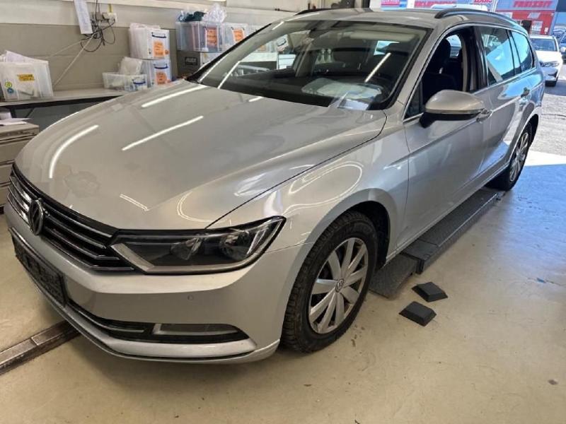 VW Passat  - изображение 2