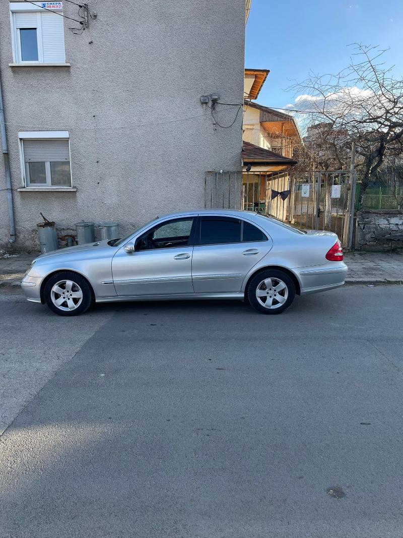 Mercedes-Benz E 320 3.2 4matic - изображение 8