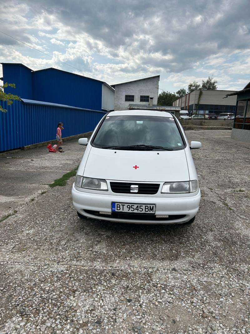 Seat Alhambra  - изображение 4