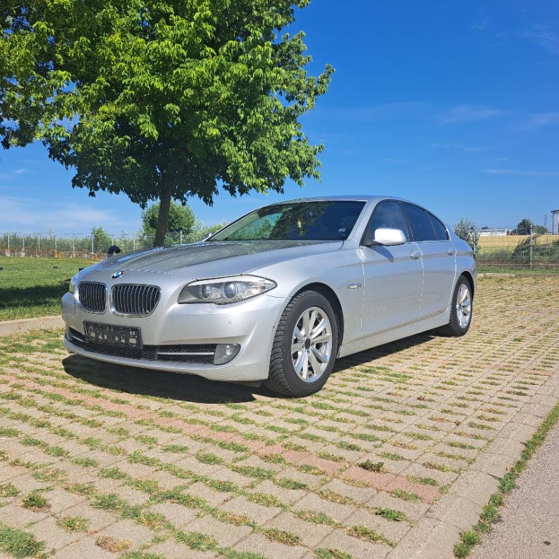 BMW 520 2.0д - изображение 4