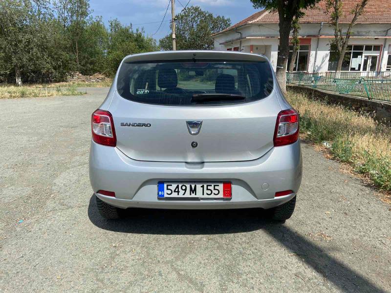 Dacia Sandero 1.2 - изображение 6