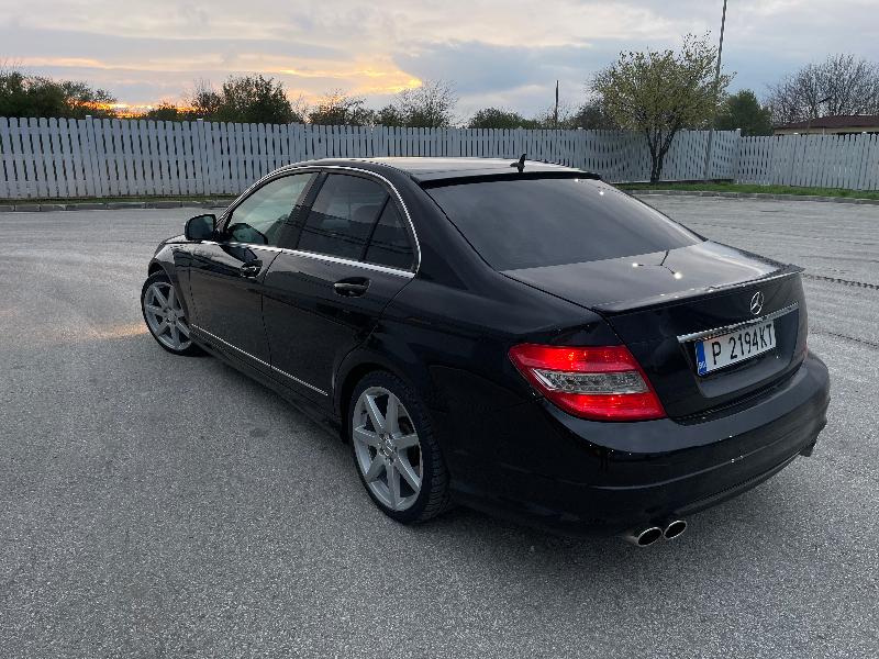 Mercedes-Benz C 300 3.0i 7G AMG LPG - изображение 2