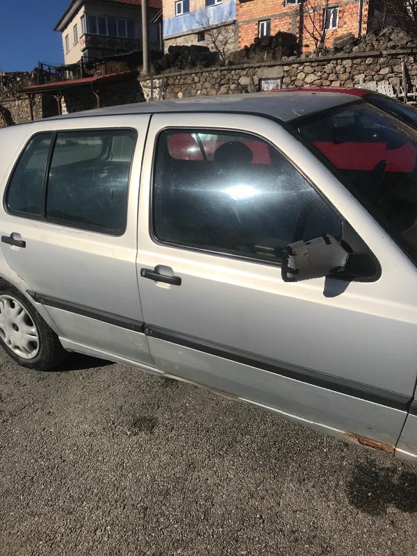 VW Golf 1,4 - изображение 4