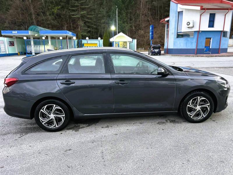 Hyundai I30 1.6 CRDI - изображение 8