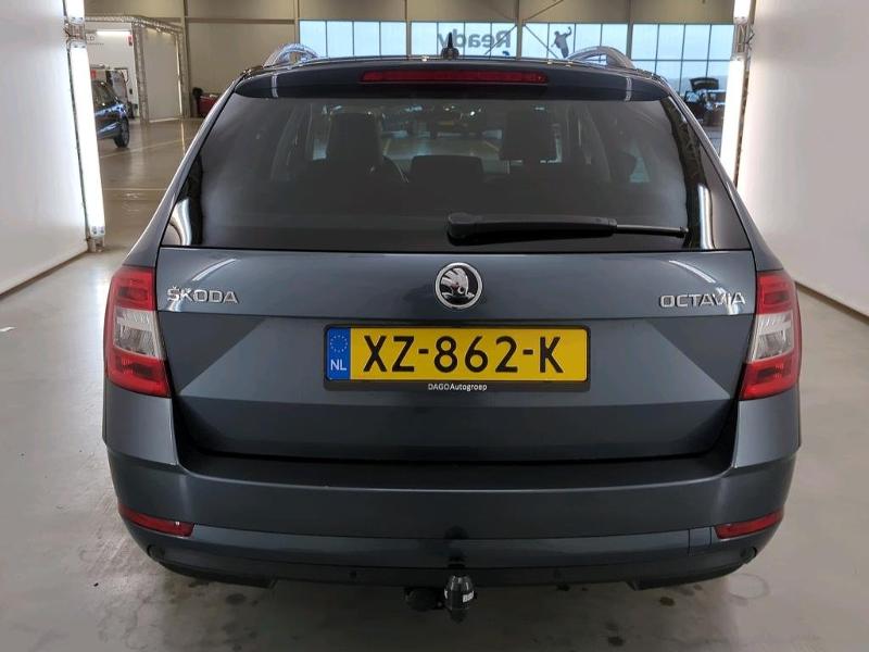 Skoda Octavia 1.5 TSI - изображение 7