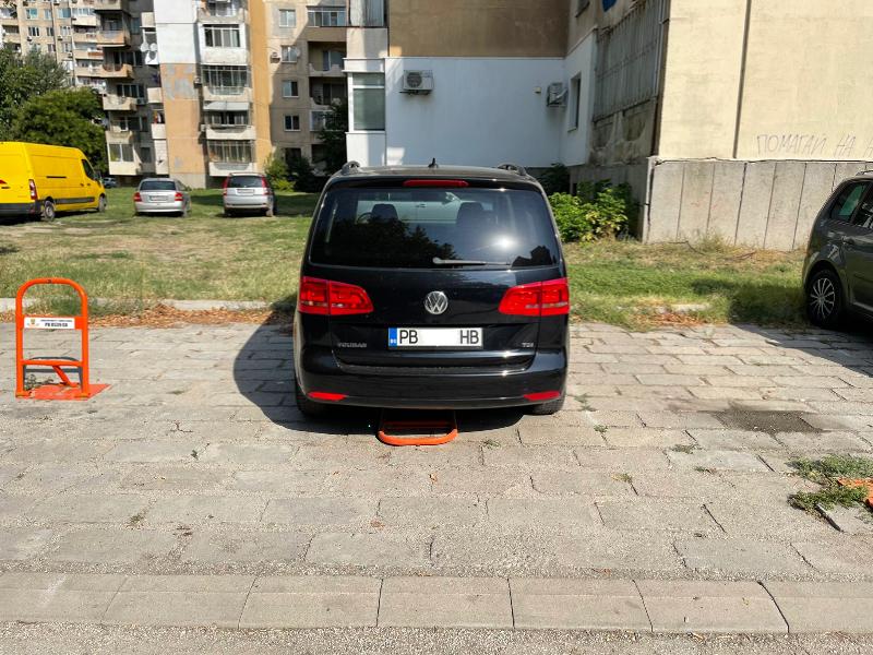 VW Touran 1.6TDI - изображение 3