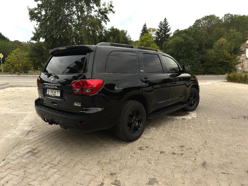 Toyota Sequoia 5.7 - изображение 7