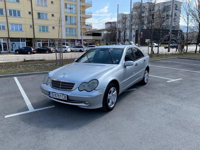 Mercedes-Benz C 220 C220 CDI - изображение 10