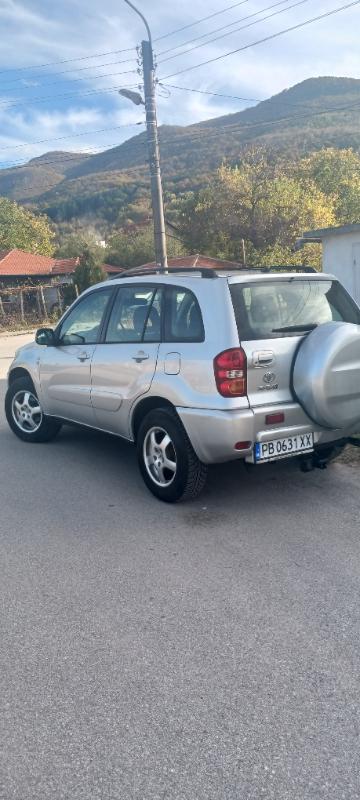 Toyota Rav4 2.0 - изображение 2