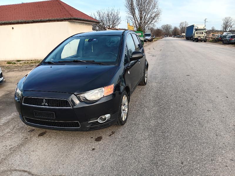 Mitsubishi Colt 1.3. 16V - изображение 4