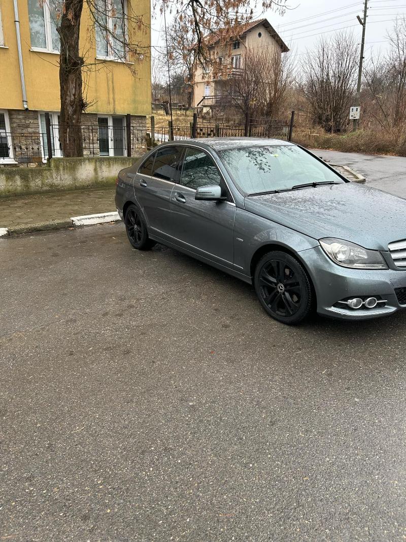 Mercedes-Benz C 200 C200 - изображение 6