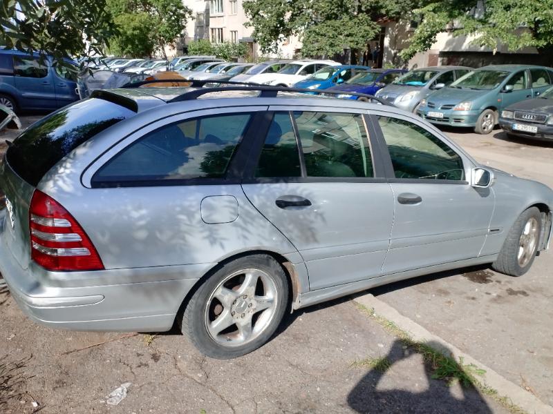 Mercedes-Benz 220 220cdi - изображение 2