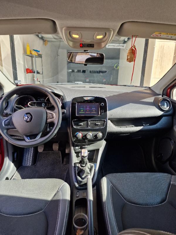 Renault Clio GRANDTOUR 1.5dCi - изображение 9