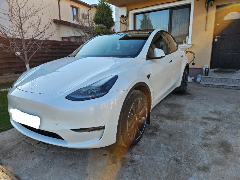 Tesla Model Y Electric LR - изображение 3