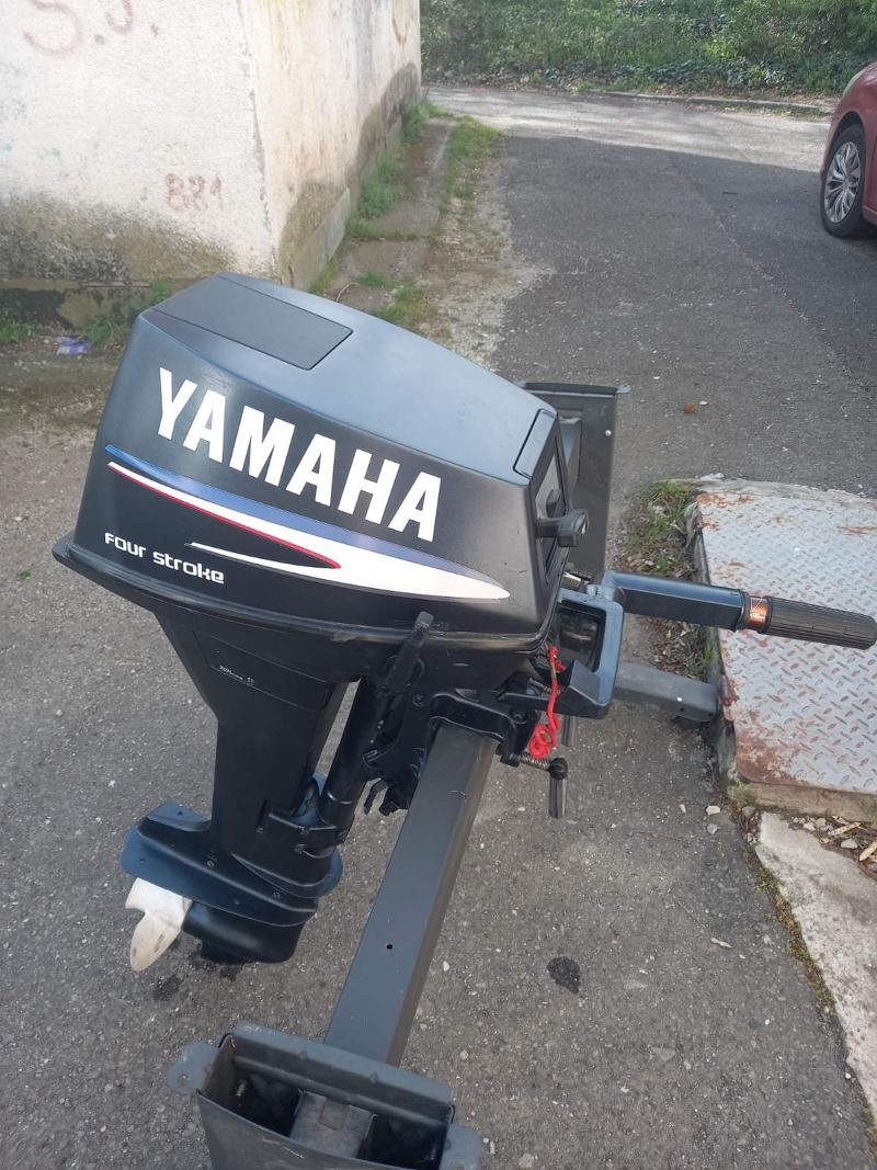 Извънбордов двигател Yamaha 9.9 - изображение 1