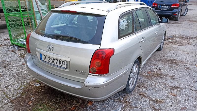 Toyota Avensis D4D 2,2 - изображение 4