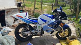 Обява за продажба на Suzuki Gsxr 600 ~3 700 лв. - изображение 7