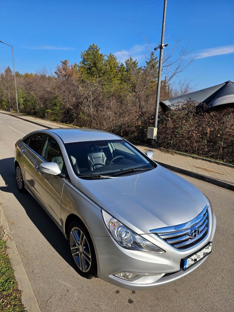 Hyundai Sonata 2.0 - изображение 5