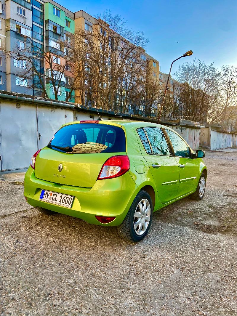 Renault Clio 1.2i - изображение 6