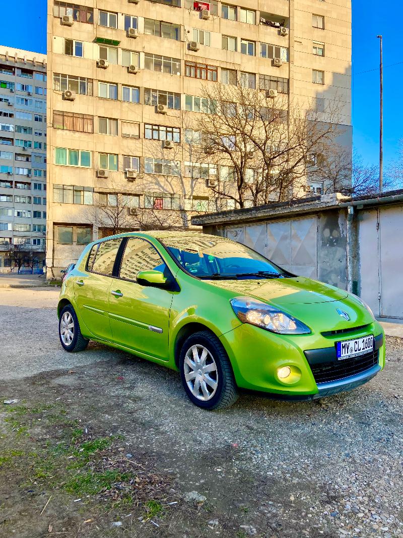 Renault Clio 1.2i - изображение 2