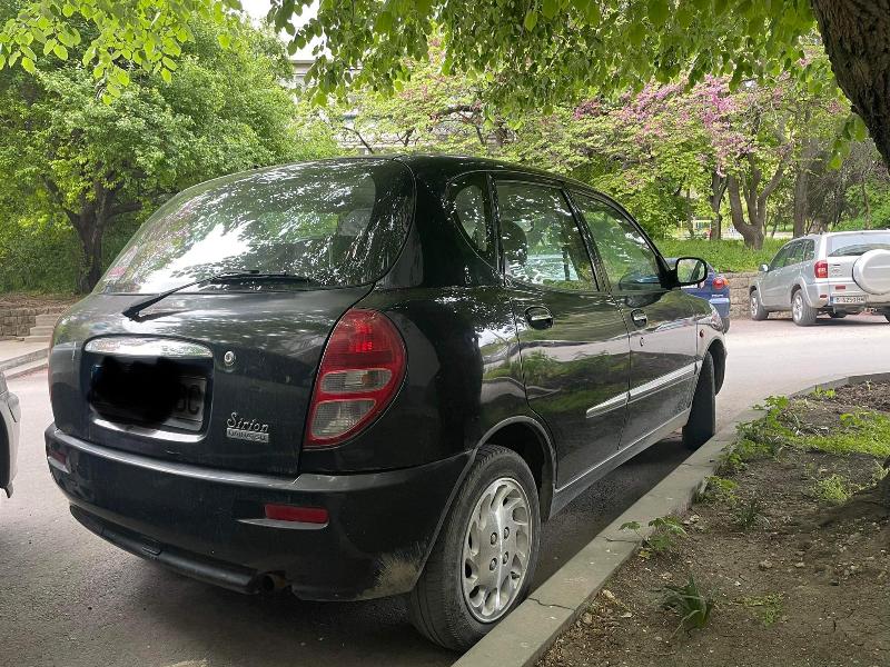 Daihatsu Sirion 1.1 - изображение 3