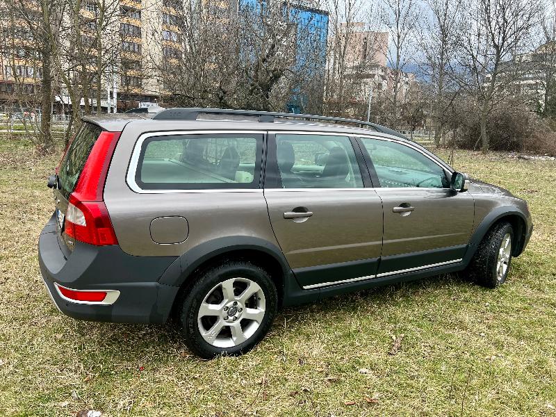 Volvo Xc70 D5 205 к.с. - изображение 6