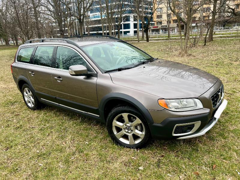 Volvo Xc70 D5 205 к.с. - изображение 3