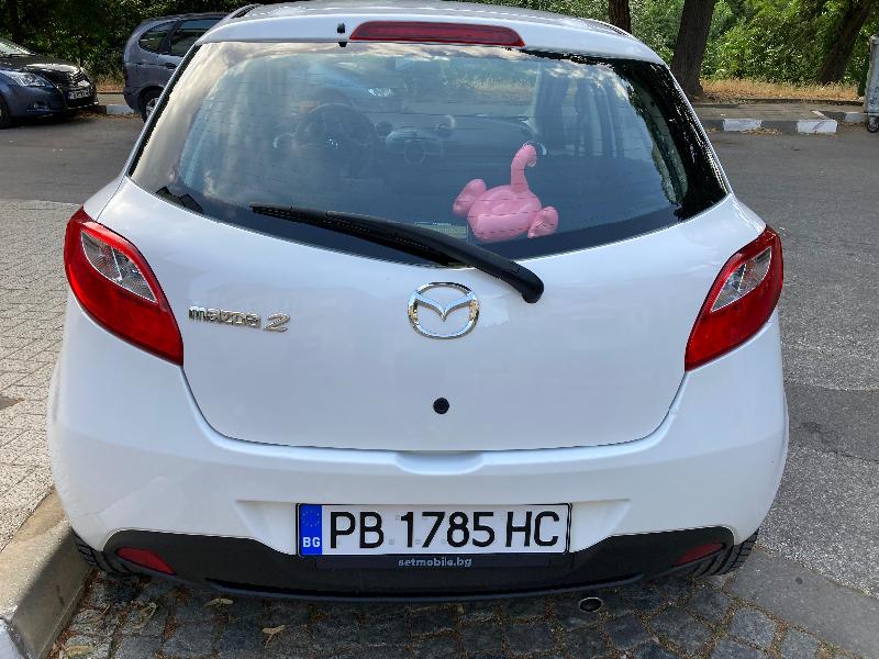 Mazda 2 1.3 - изображение 4