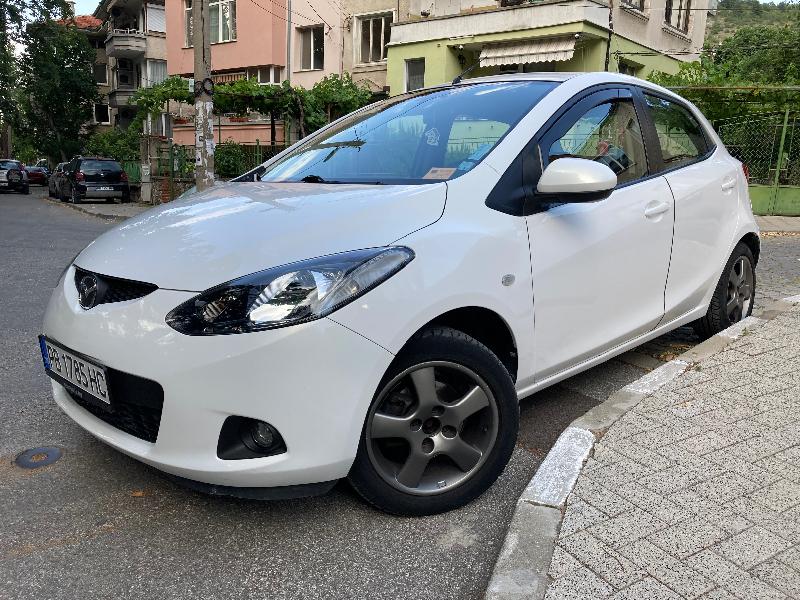 Mazda 2 1.3 - изображение 7