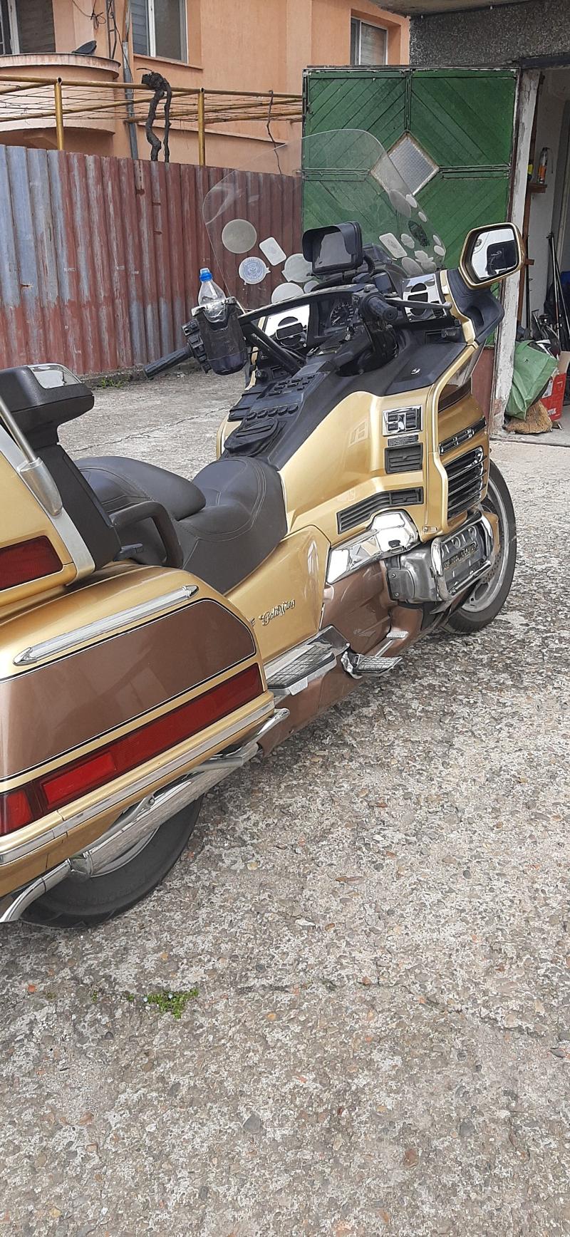 Honda Gold Wing GL1500 - изображение 4