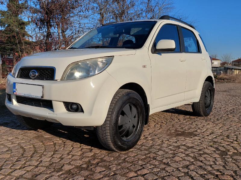 Daihatsu Terios 1.5i 4x4 KLIMA - изображение 5