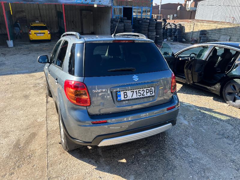 Suzuki SX4 1,6 бензин - изображение 3