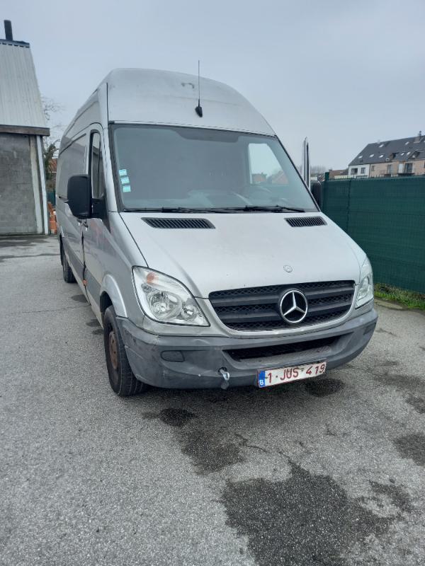 Mercedes-Benz Sprinter 319 Дълга база MAXI - изображение 8